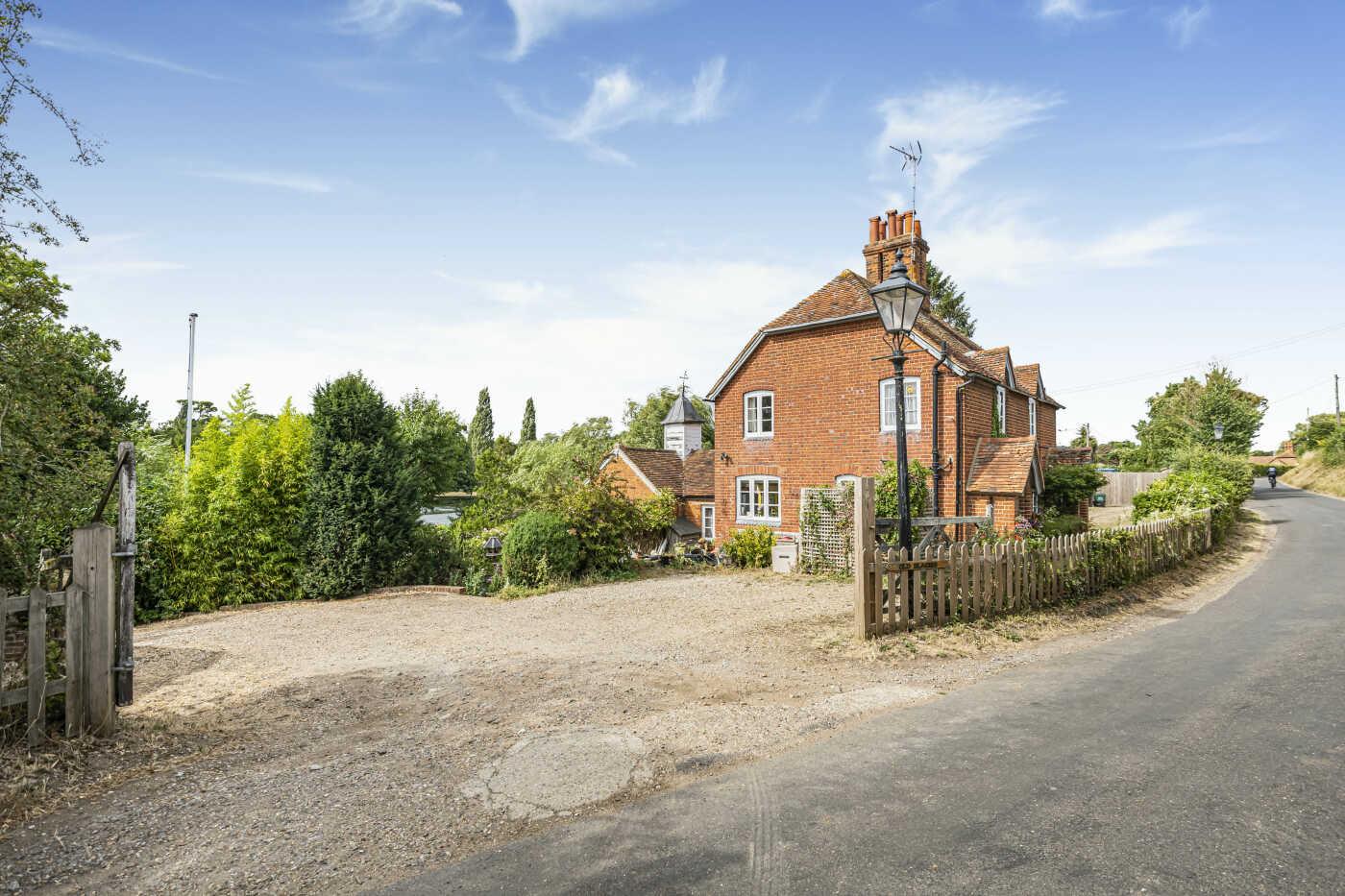 Remenham Lane, Remenham, Henley-On-Thames